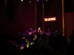 -TZ House音乐现场(来福士中心店)