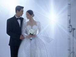 -挪娅婚纱摄影皇家会所
