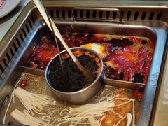 -雾都渣渣火锅(南城智汇城店)