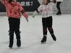 -奥山冰场(奥山世纪城店)