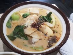 -菲哥麻辣烫(贵山小区店)