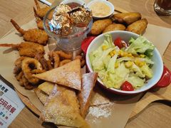 -必胜客(鼓楼店)