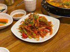 -喇喇排骨火锅·传统韩式脊骨汤(望京西园总店)