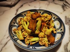 腊肉炒花菜-湖滨28中餐厅·西湖宴·杭州君悦酒店