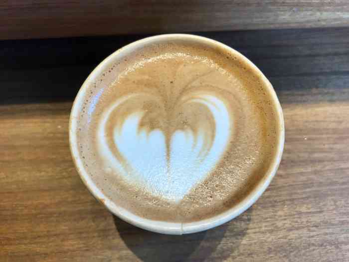 打分 我滴个老天鹅  爱尔兰风味的布列夫拿铁比原味的还要好喝啊啊啊