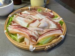 -阿婆情腊排骨火锅·野生菌季(古城旗舰店)