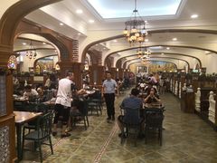 -清真·玛丽亚新疆菜主题餐厅(浙江中路店)