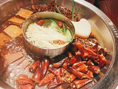 -谭鸭血老火锅(远大购物广场店)