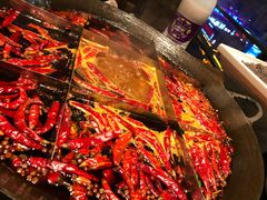-纸盐河码头火锅(十八梯店)