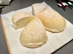 雪山奶露包-小炳胜(卓悦中心店)