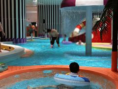 -涨巢·潮玩水疗局