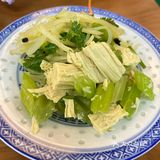 带着对美食的热爱与期待，踏入五沣居面馆