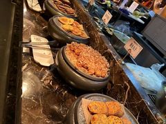 -黑金·寻焰自助百汇·烤肉·火锅(中街店)