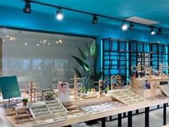 -Trend1881视光·蔡司视觉(领展广场店)