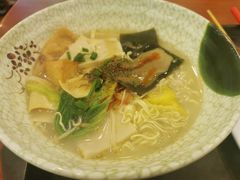 -华中科技大学东教工食堂