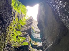 -梭布垭石林景区