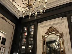 -弦月窗LUNETTE BY AMANDA(复兴路店)