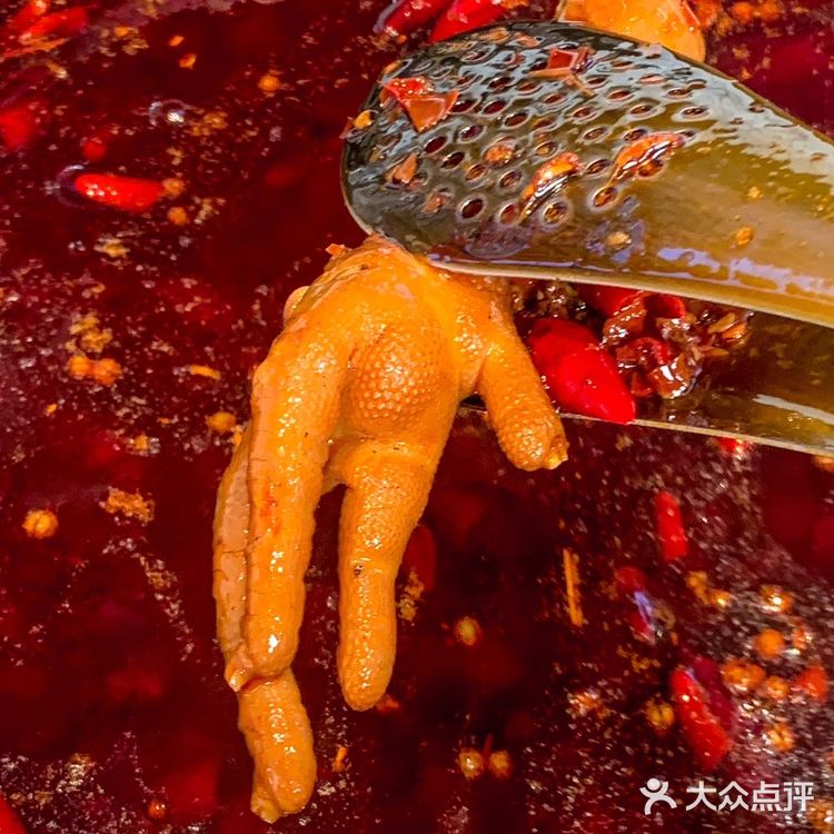 降龙爪爪是什么神仙店铺啊🤩耙猪蹄真的香‼️