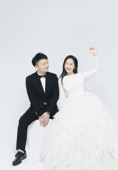 -挪娅婚纱摄影皇家会所