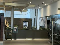 -成都中升之星奔驰4S店