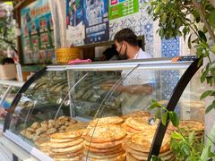 面包甜点陈列柜-新疆伊宁远征餐厅