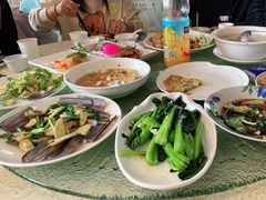 -鹏城人家海鲜酒家·23年老字号(较场尾店)
