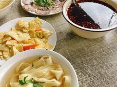 -正宗胖子抻面馆(岭东路店)
