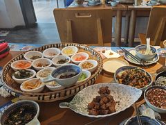 -包整·丝娃娃(一览甲秀楼风景店)