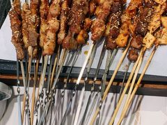 烤羊肉串-四季烟火烧烤酒场