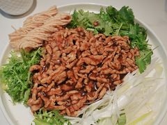 京酱肉丝-小桃红·东北菜·春饼烤鸭(南阳湖街店)