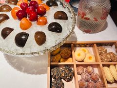 -八府香鸭·啫啫煲(华山路店)