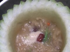 -得意咚瓜·顺德鱼生·冬瓜火锅(深圳首店)