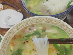 举人过桥米线-桥香园云南过桥米线(金马碧鸡店)