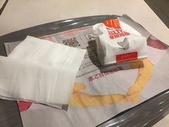 -麦当劳(虹梅路地铁站店)