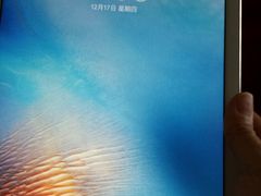 -Apple零售店(华贸购物中心店)