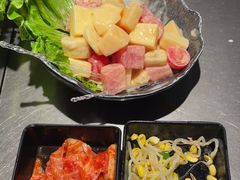 -青瓦炭韩潮烤肉(经开店)