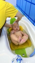 -熊小米专业儿童游泳馆