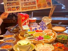 -包整·丝娃娃(甲秀楼景观店)