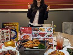 -滋味满屋美食坊(上海街店)