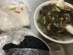 -芳婆糕团店(王府大街店)