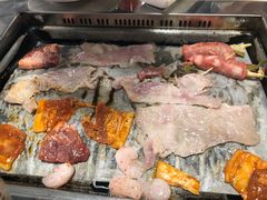 -爱客得牛排海鲜烤肉·火锅自助(春熙路黑金好店)