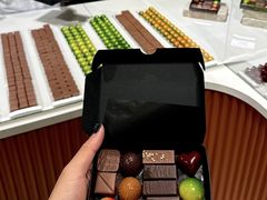 -Laderach 莱德拉(上海环贸iapm店)