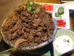 豪华五层牛肉饭-二丁目食堂(铁西星摩尔店)