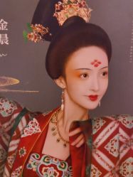 -盘子女人坊古装写真摄影(厦门总店)