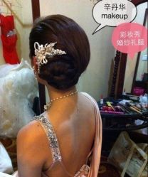 辛老师-上海彩妆秀摄影设计有限公司