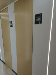 点击看大图 -OM瑜伽教练培训学院