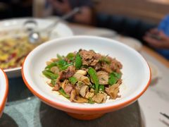 -首秀·四川料理(吾悦广场店)