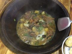 -70後铁锅炖(坡博总店)