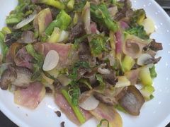 -三锅莊·牦牛肉火锅·香格里拉特色藏餐宴请餐厅(昆明创始店)