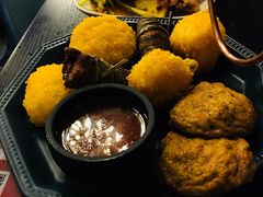 Golden虾饼-浩海火燒雲傣家菜(芮欧百货店)